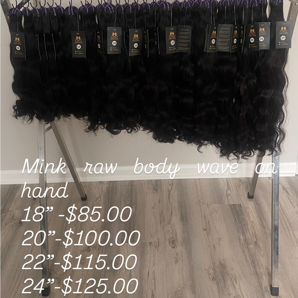 Mink Raw Body Wave Hair Extensions - Black